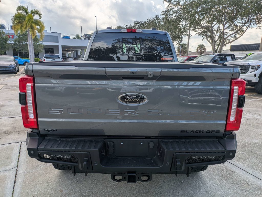 Used 2026 Ford F250 Lariat w/ Black Appearance Package AWD/4WD image 5