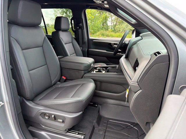 New 2026 Chevrolet Tahoe Z71 w/ Z71 Off-Road Package AWD/4WD image 35