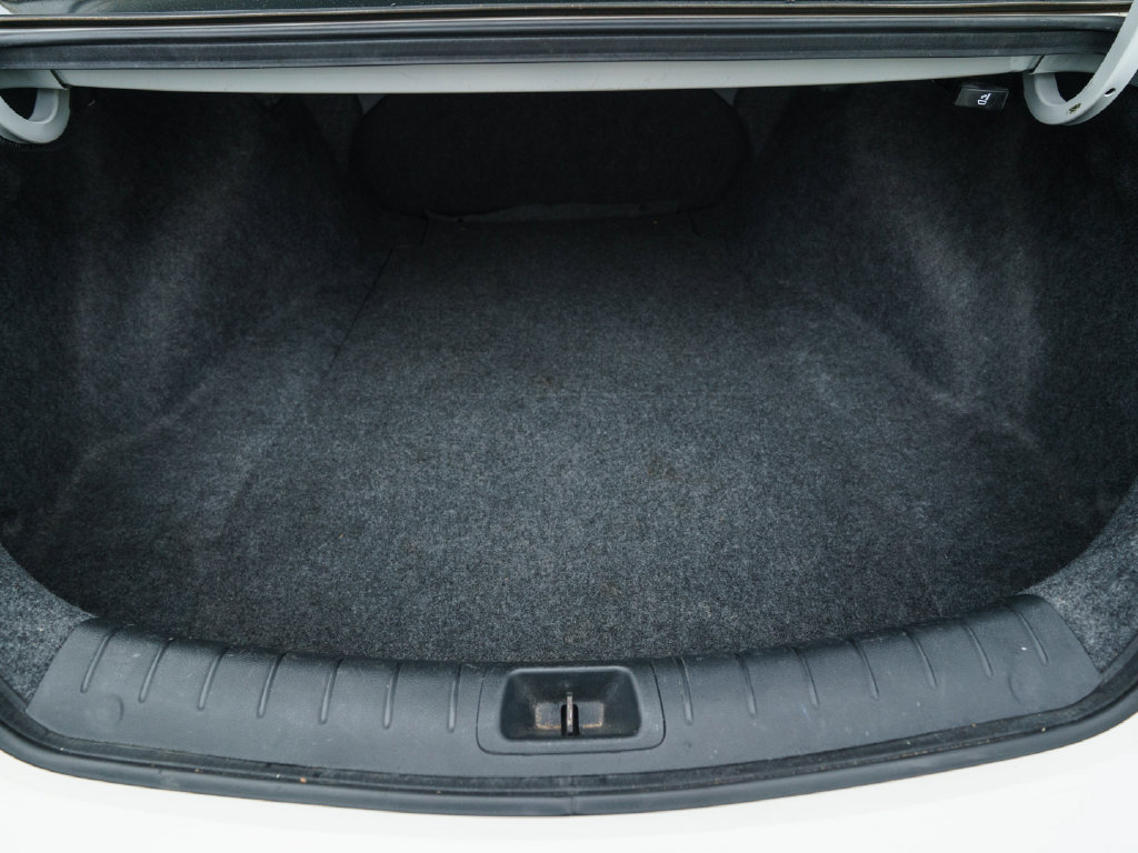 Used 2015 Honda Accord EX-L image 37