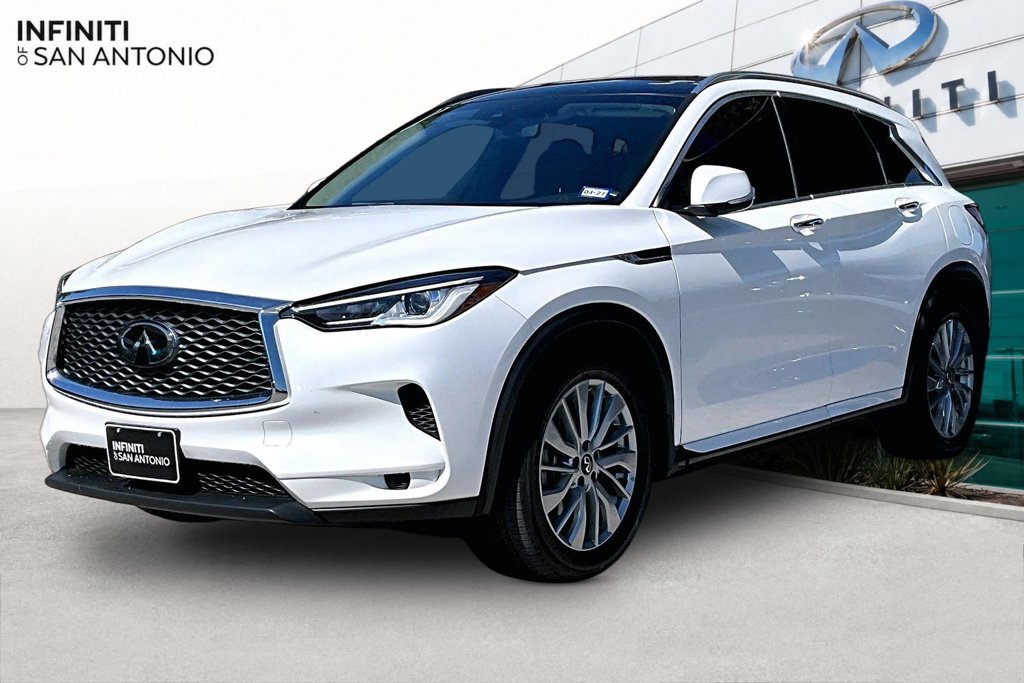 Used 2023 INFINITI QX50 Luxe FWD image 11