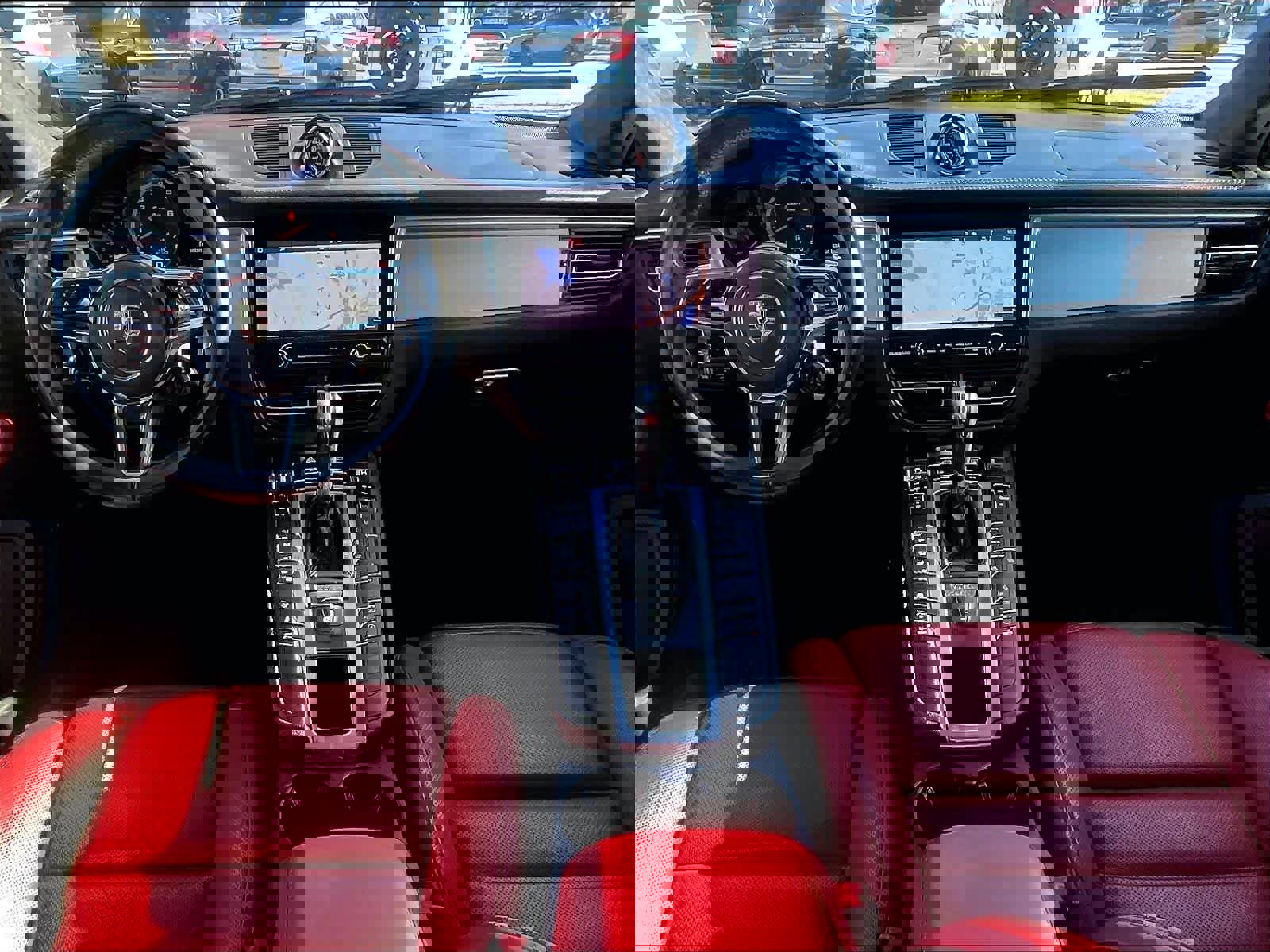 Used 2021 Porsche Macan Turbo image 21