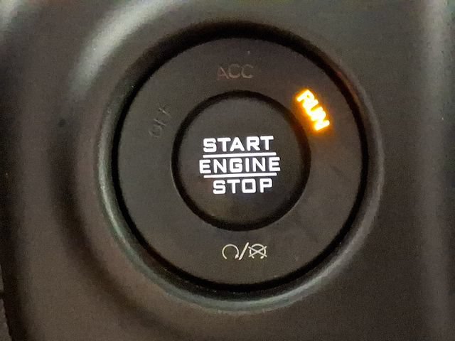 Used 2021 Jeep Gladiator Rubicon AWD/4WD image 23