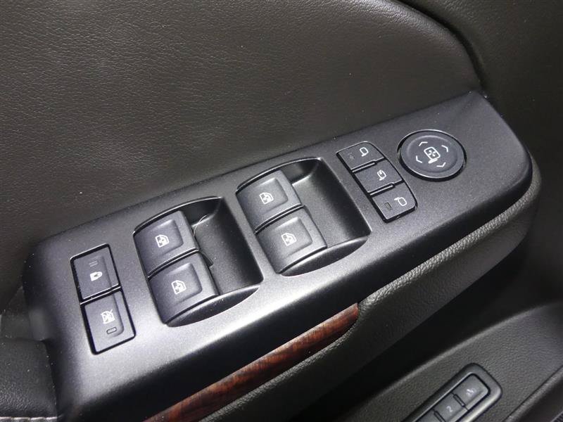 Used 2018 GMC Yukon SLT AWD/4WD image 20