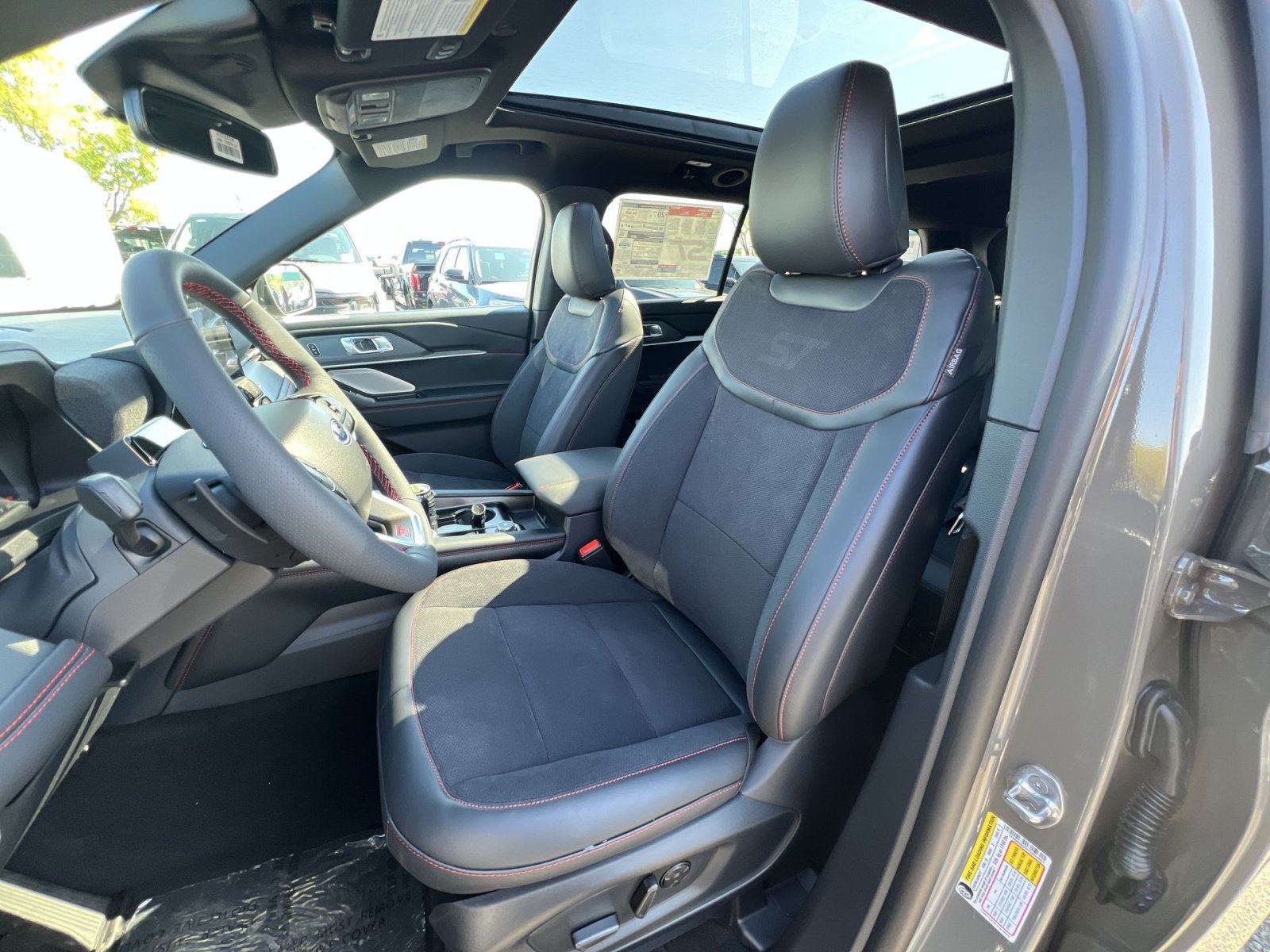 New 2026 Ford Explorer ST w/ Sun And Sound Package AWD/4WD image 21