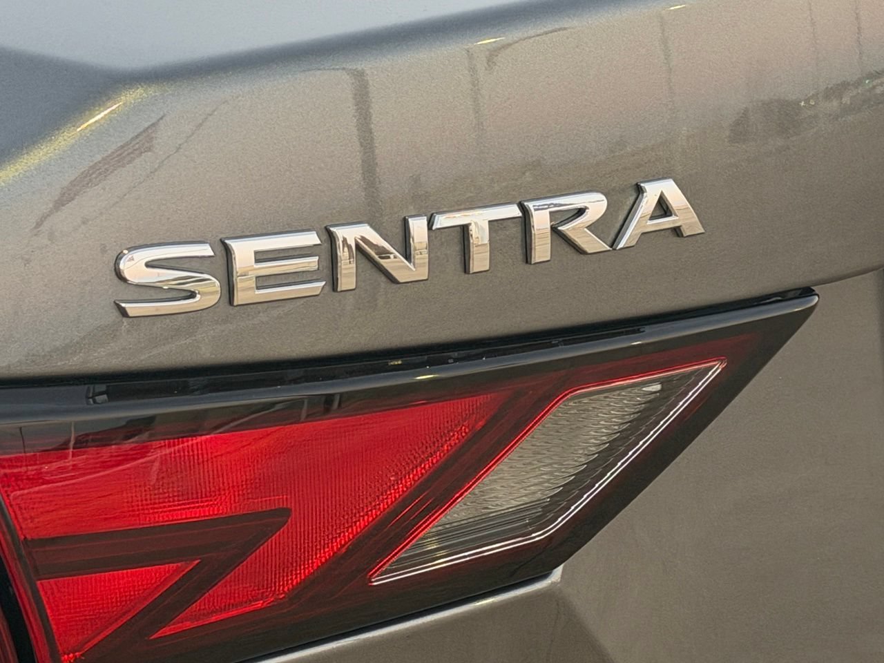 Certified 2025 Nissan Sentra SV w/ All-Weather Package FWD image 9