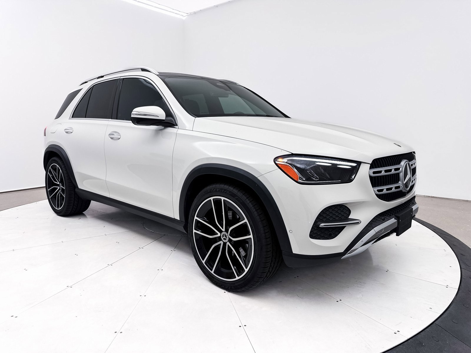 Used 2024 Mercedes-Benz GLE 350 4MATIC image 46