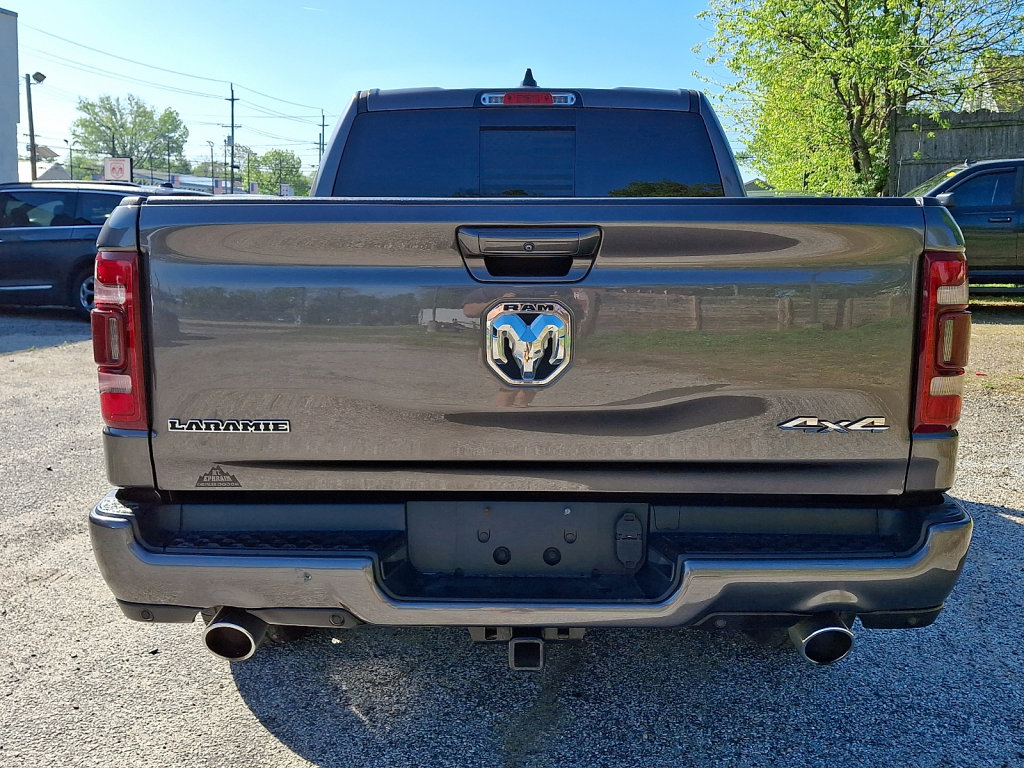 Used 2023 RAM 1500 Laramie AWD/4WD image 4