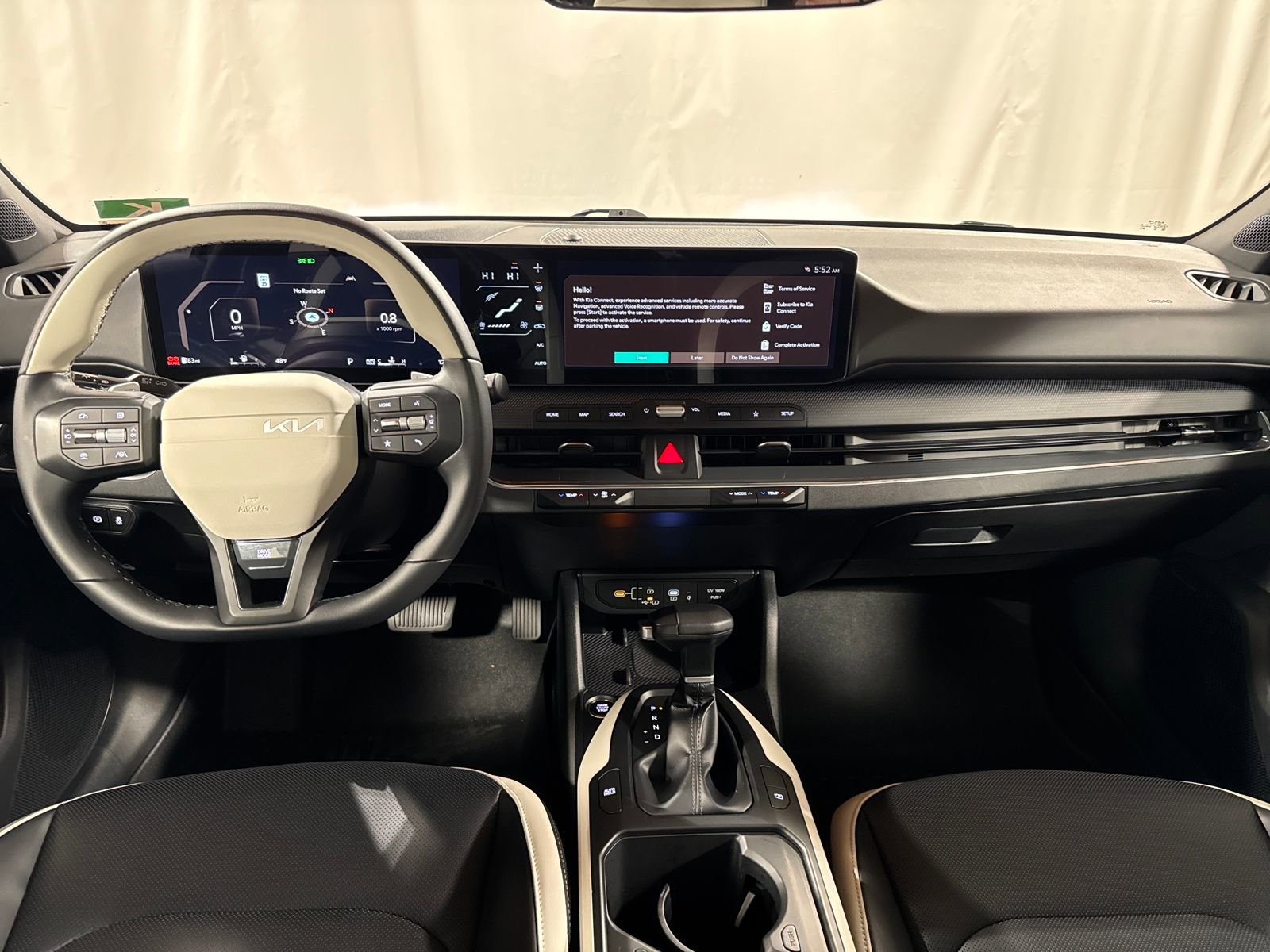 Used 2025 Kia K4 GT-Line w/ GT-Line Premium Package image 7