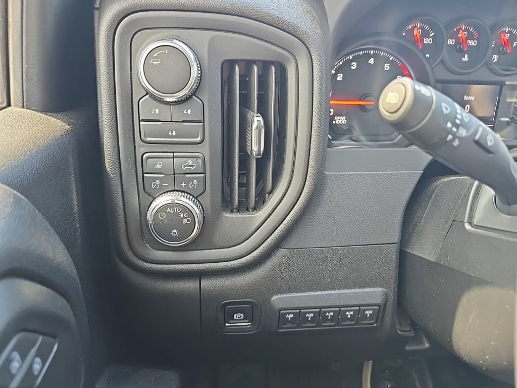 Used 2025 GMC Sierra 3500 Pro w/ Convenience Package AWD/4WD image 20
