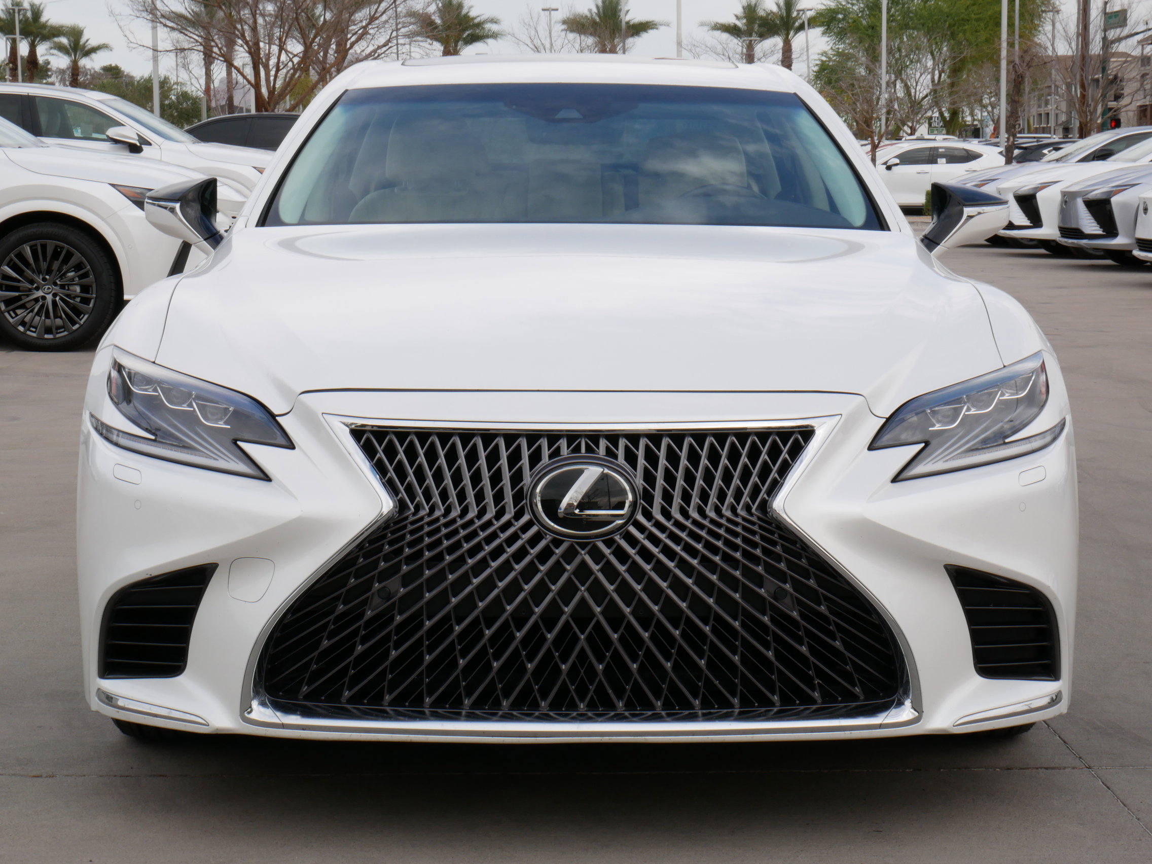 Used 2019 Lexus LS 500 AWD image 15