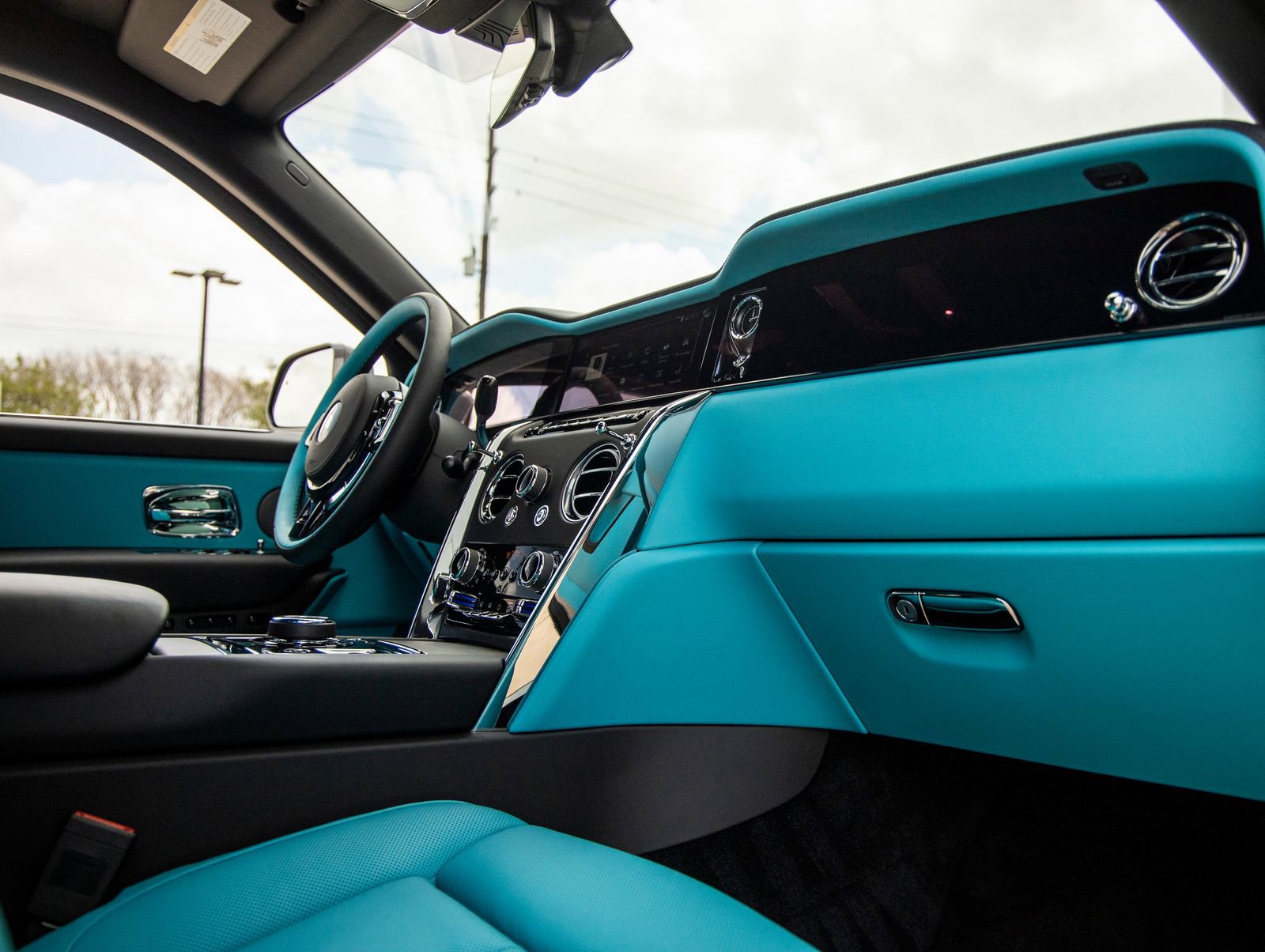 New 2026 Rolls-Royce Cullinan image 56