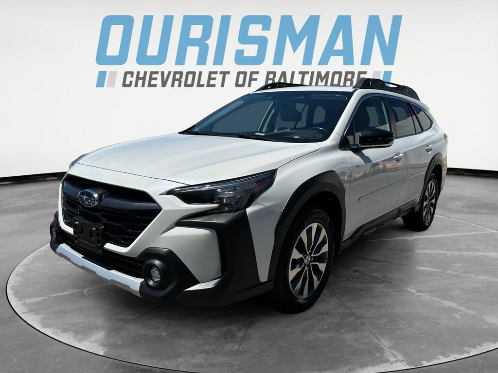 Used 2023 Subaru Outback Limited AWD/4WD image 2
