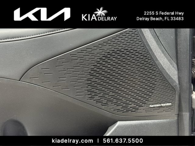 Used 2023 Hyundai Palisade Limited FWD image 17