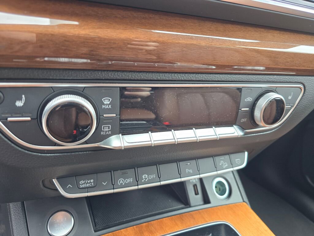 Used 2022 Audi Q5 2.0T Premium image 28