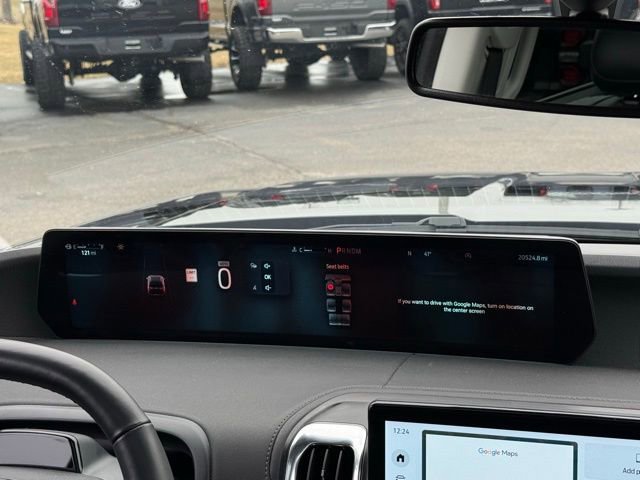 Certified 2025 Ford Expedition Platinum image 12