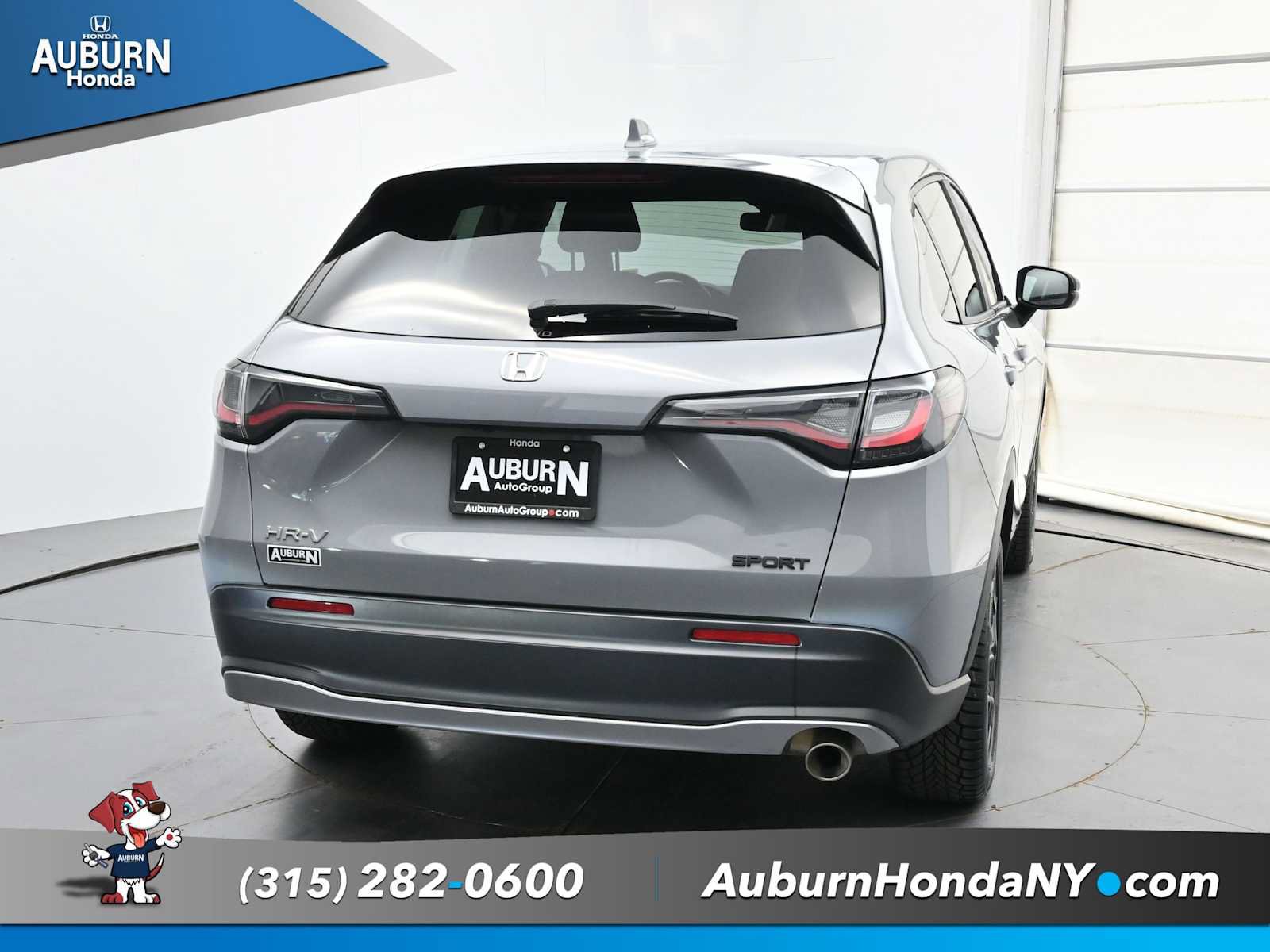 Used 2025 Honda HR-V Sport image 4