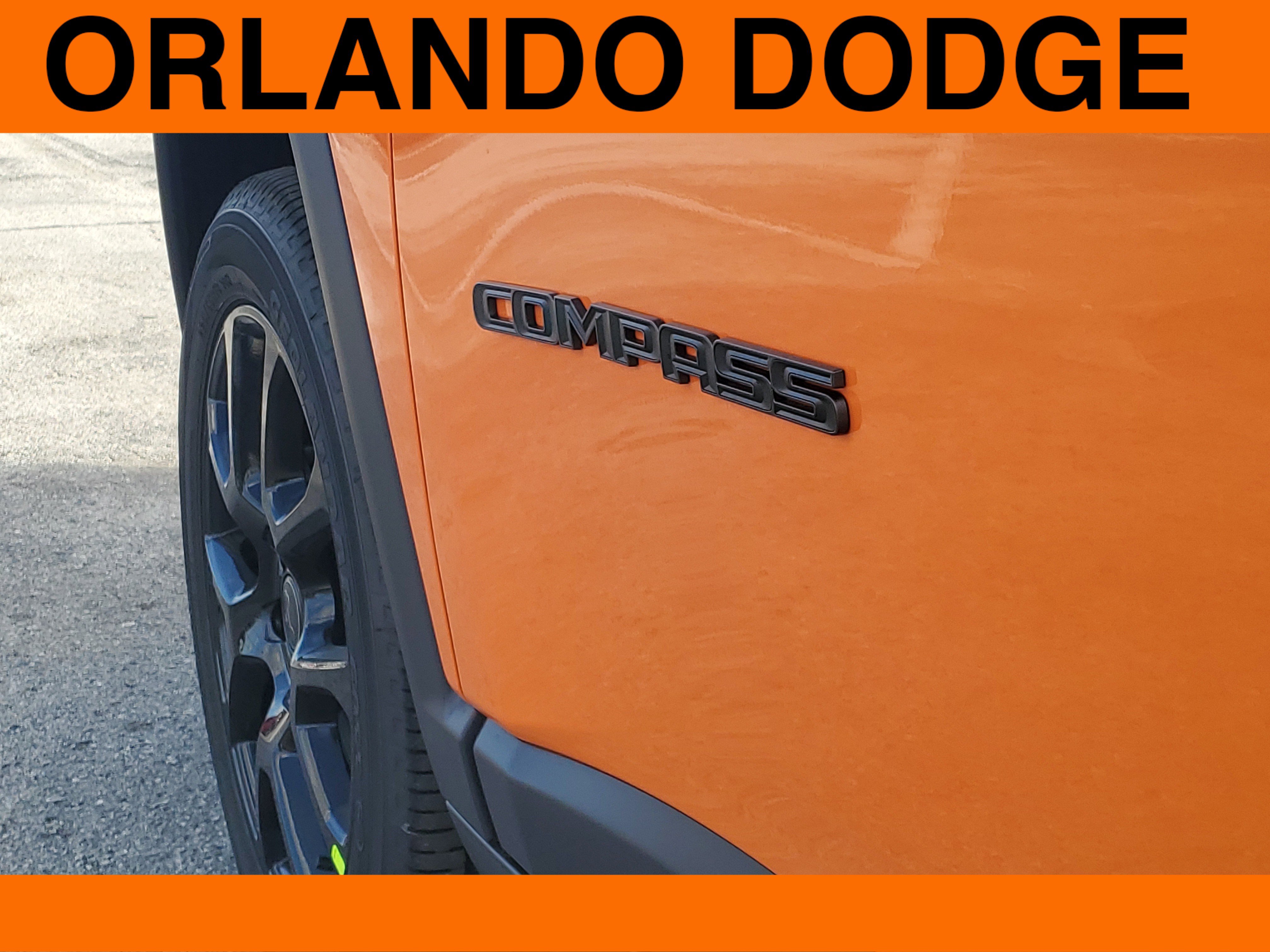 New 2026 Jeep Compass Latitude image 10