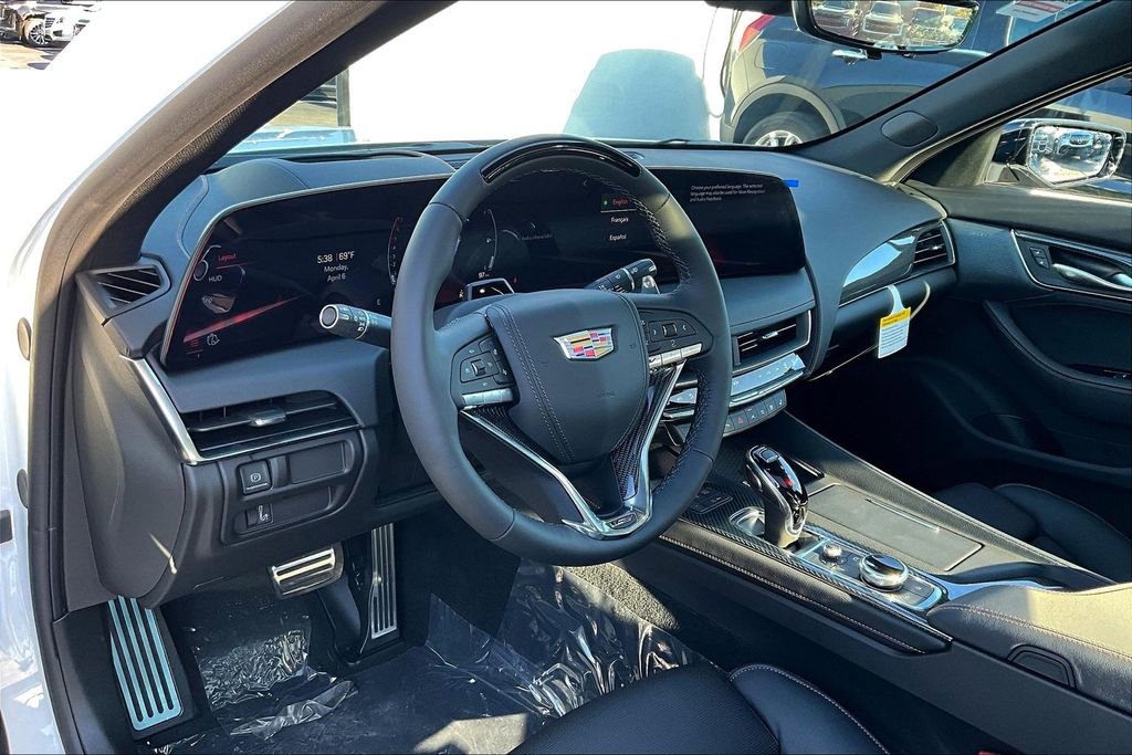 New 2026 Cadillac CT5 V image 9