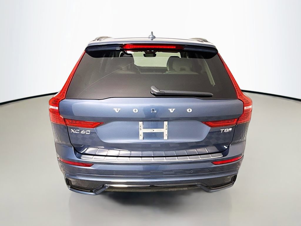 Used 2025 Volvo XC60 T8 Ultra w/ Protection Package Premier image 28