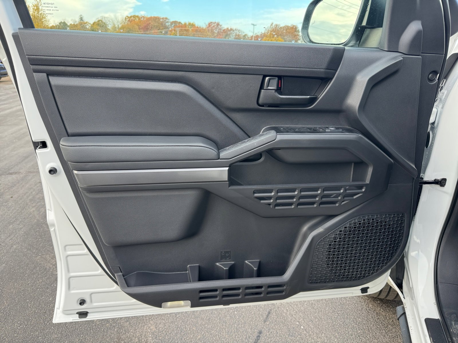 New 2025 Toyota Tacoma SR5 image 24