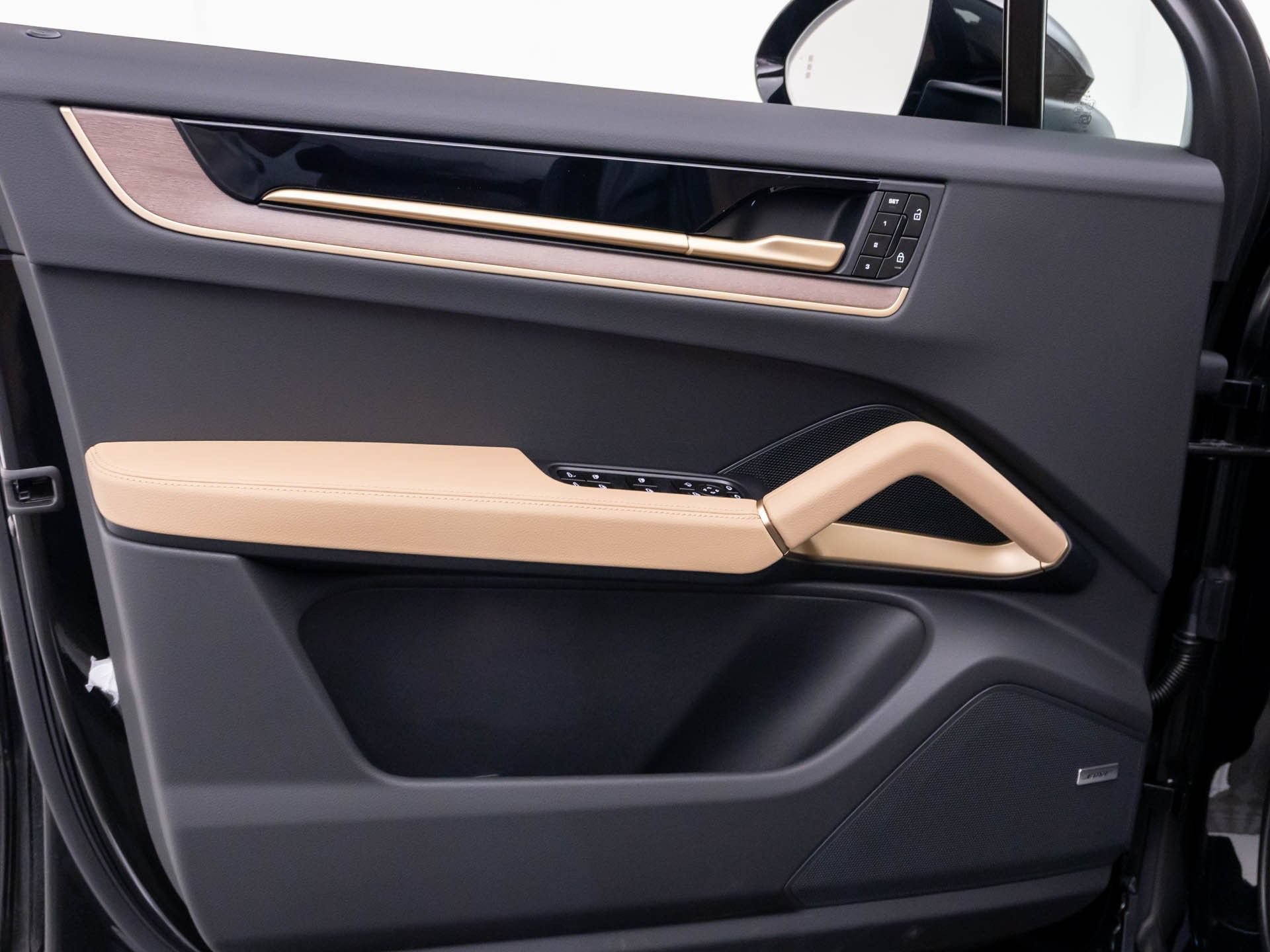 New 2026 Porsche Cayenne AWD/4WD image 14
