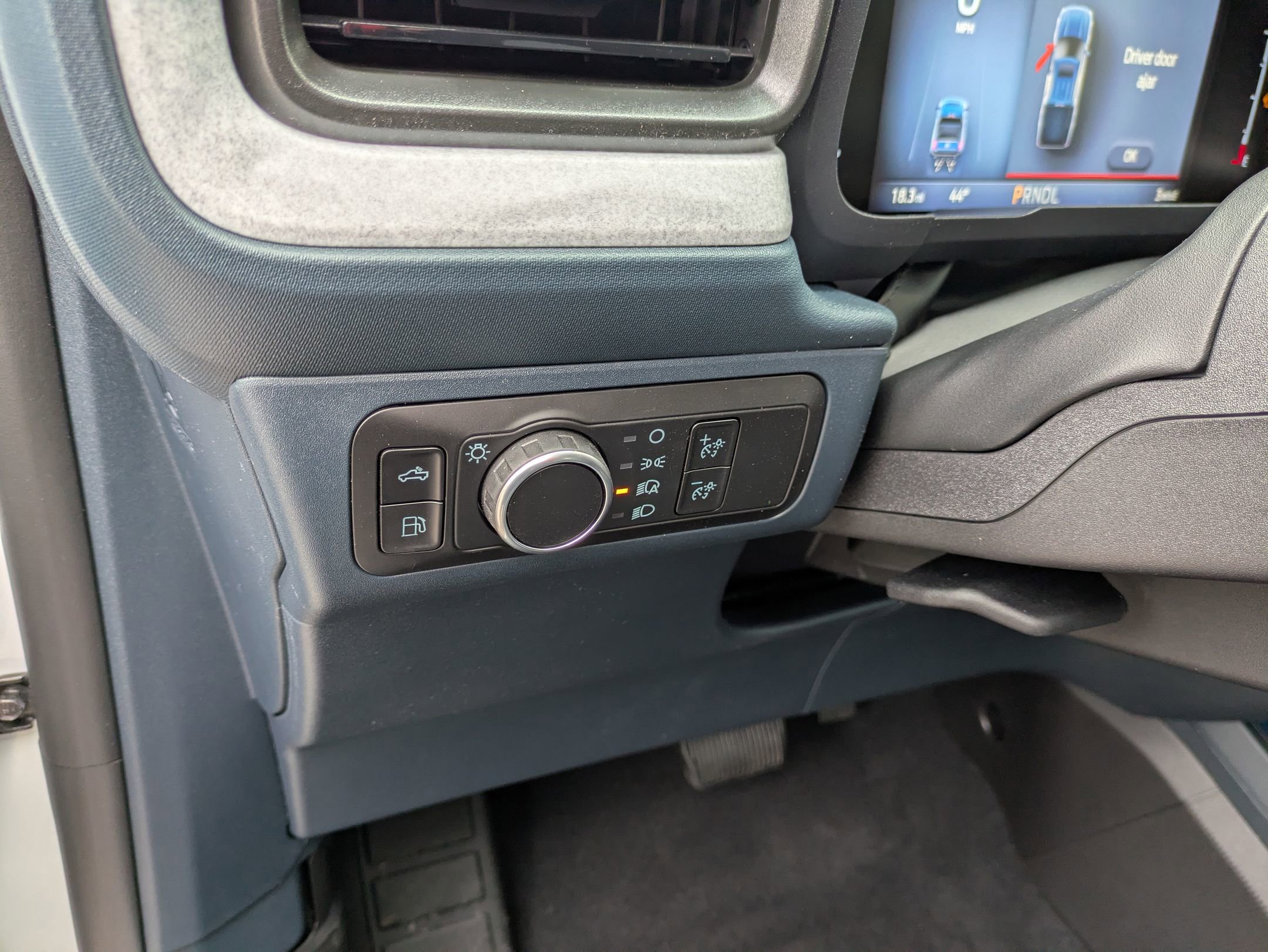 New 2026 Ford Maverick XLT FWD image 18