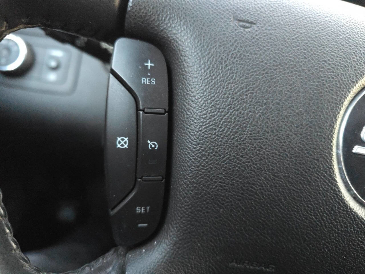 Used 2008 Chevrolet Impala SS w/ Convenience Package image 25