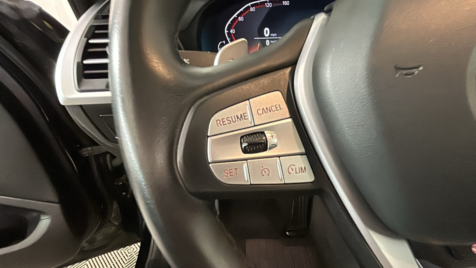 Used 2024 BMW X3 xDrive30i AWD/4WD image 19