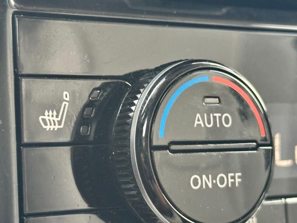 Used 2023 Nissan Rogue SL w/ SL Premium Package FWD image 20