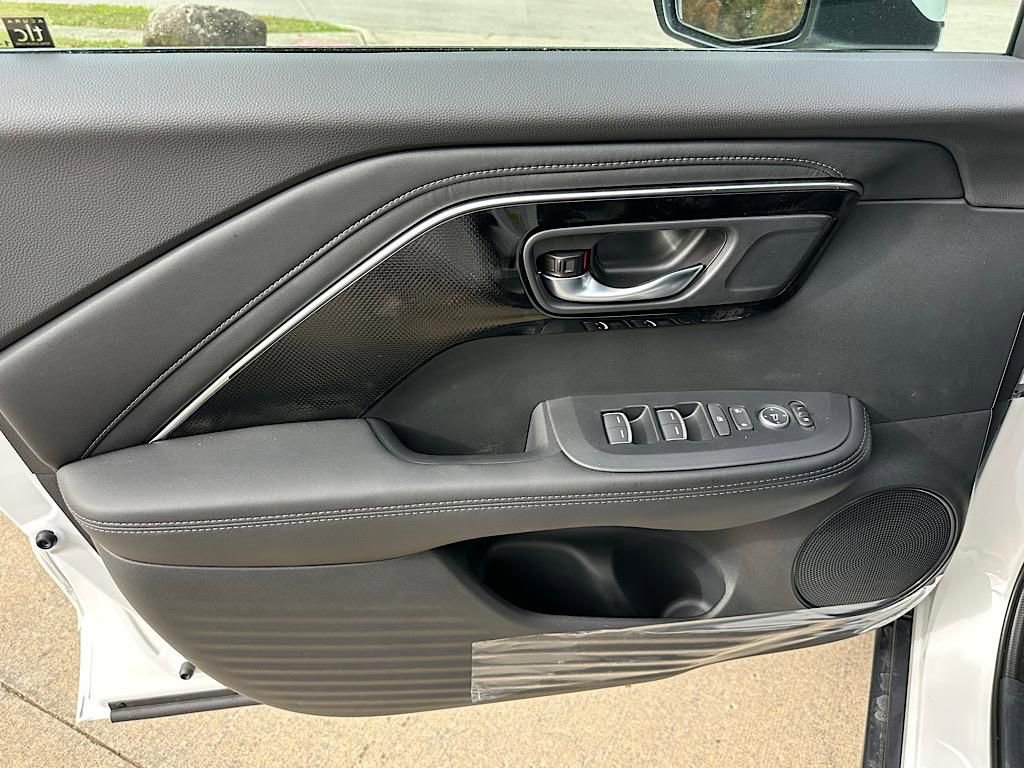 New 2025 Acura ADX AWD image 10