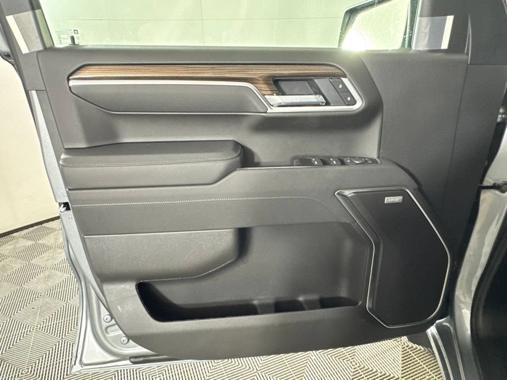 New 2026 Chevrolet Silverado 1500 RST w/ RST All Star Premium Package AWD/4WD image 27