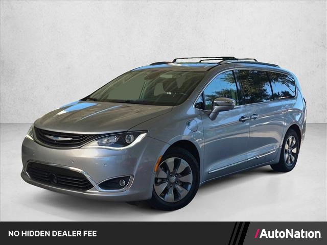 Used 2018 Chrysler Pacifica Limited w/ Advanced Safetytec Group FWD image 1
