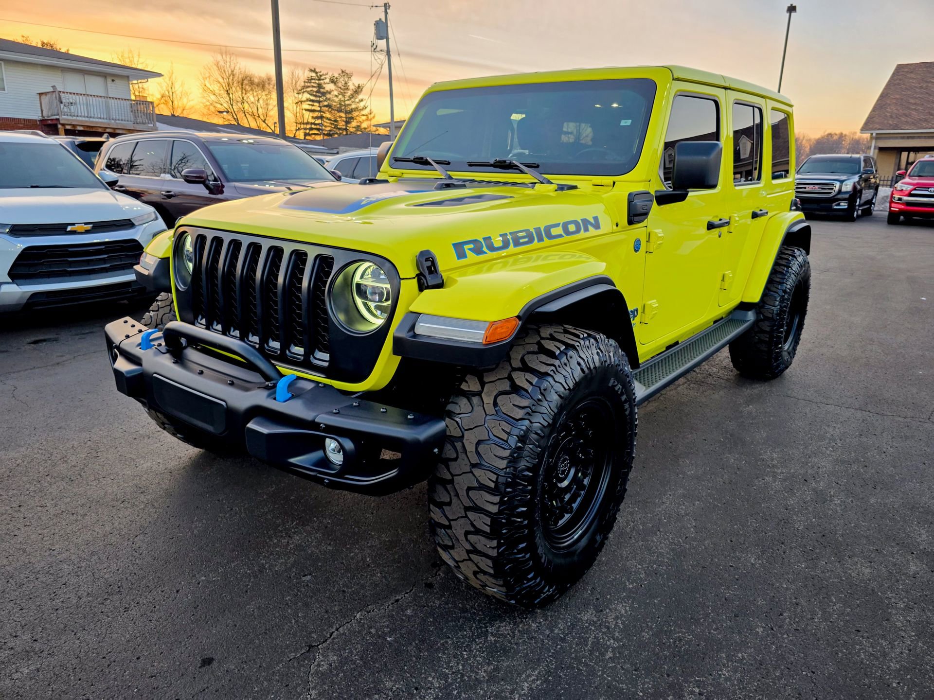 Used 2022 Jeep Wrangler Unlimited Rubicon 4xe w/ Safety Group image 12