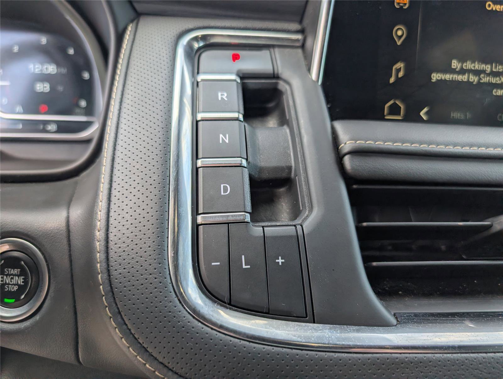 Used 2023 GMC Yukon SLT image 20