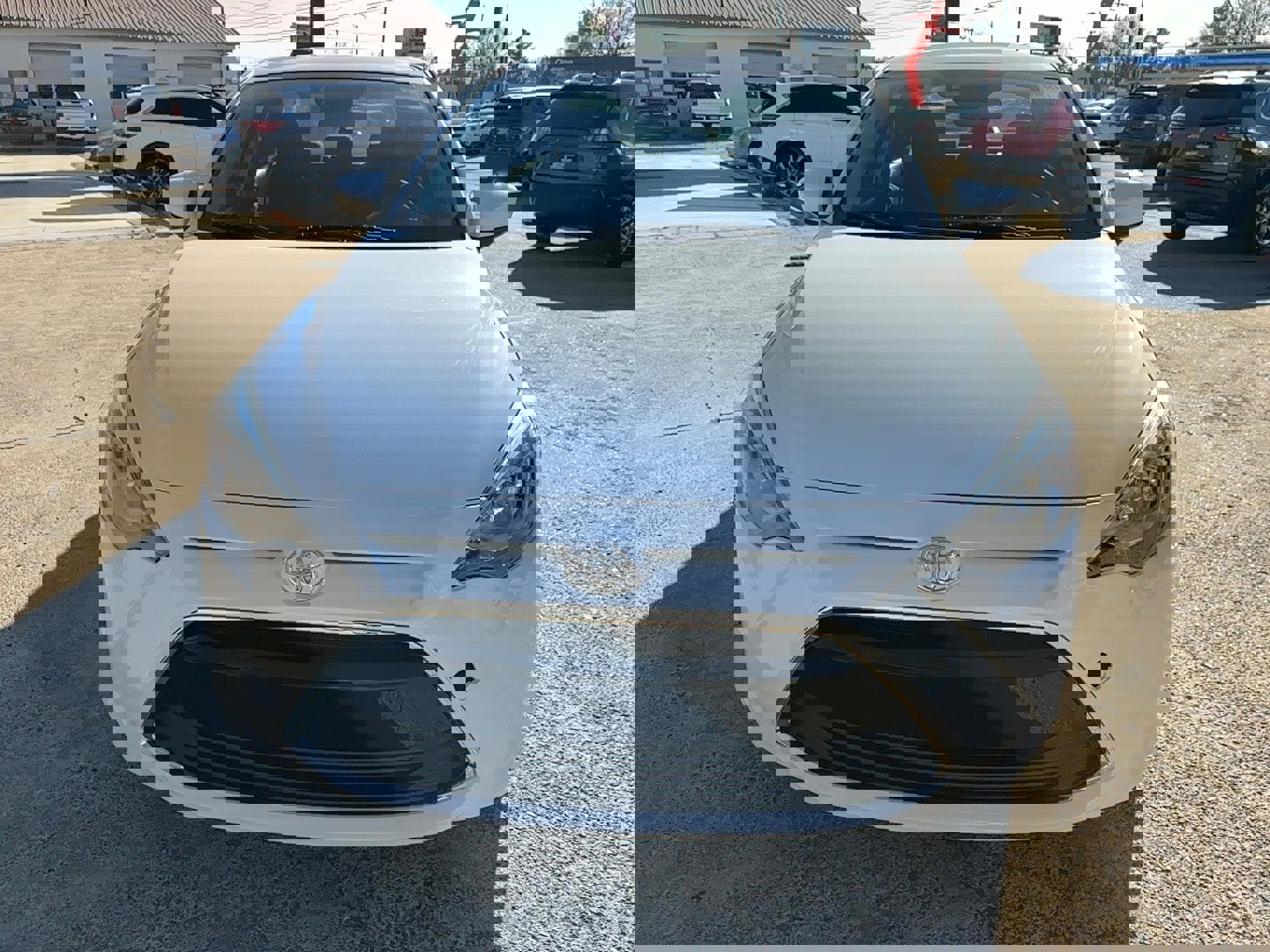 Used 2017 Toyota Yaris iA image 2