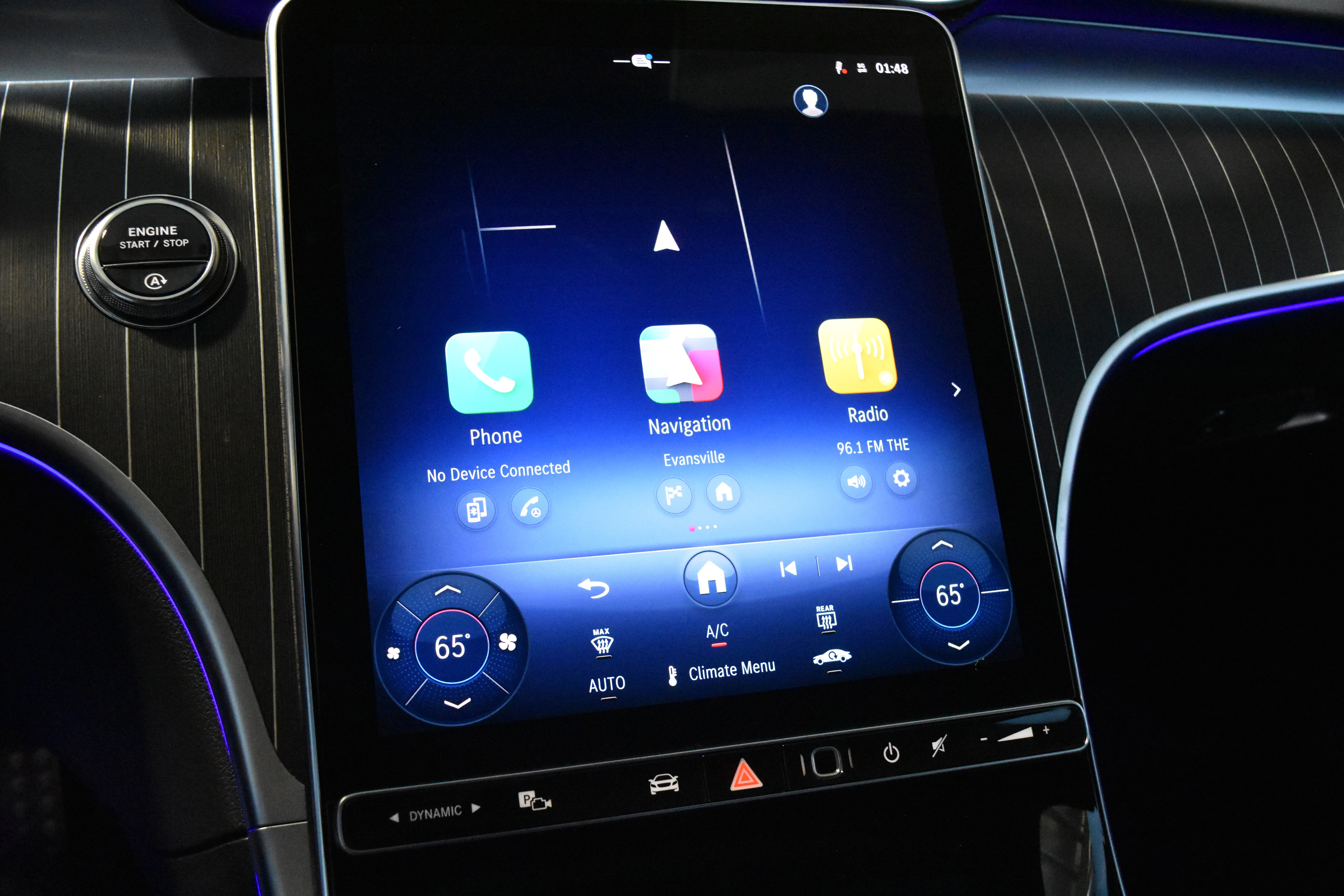 New 2026 Mercedes-Benz C 300 4MATIC Sedan image 10