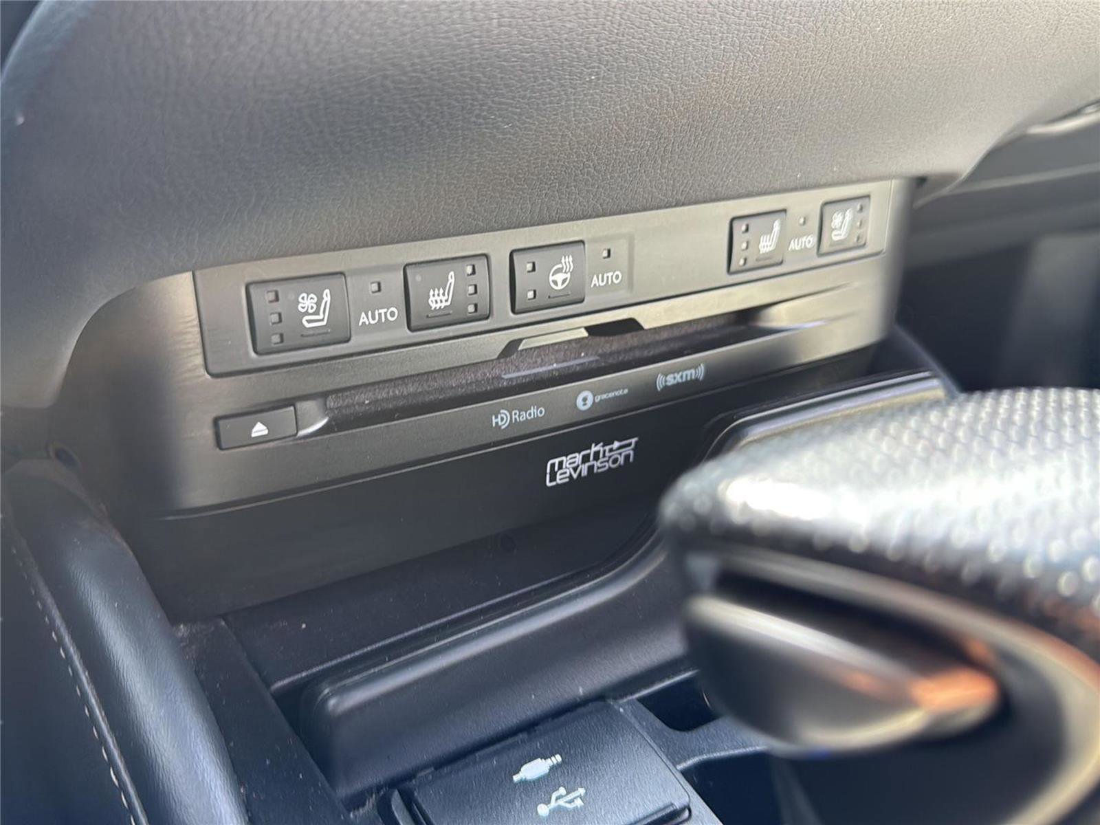 Used 2021 Lexus ES 350 F Sport w/ Special Edition FWD image 22