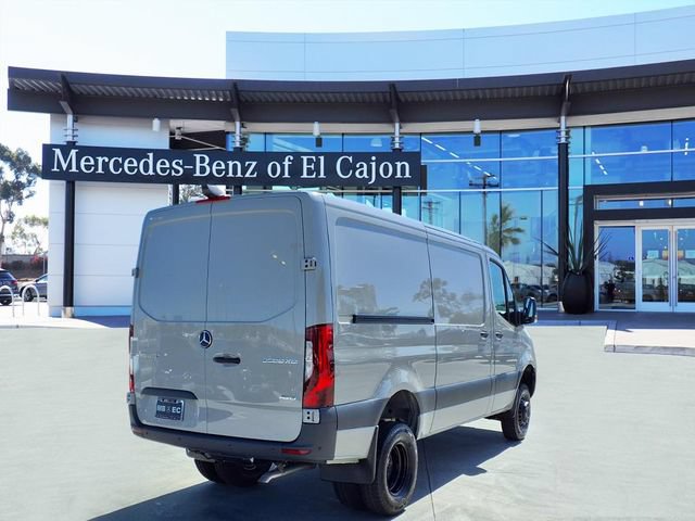 New 2025 Mercedes-Benz Sprinter 3500 image 3
