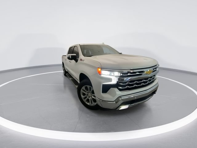 Used 2026 Chevrolet Silverado 1500 LTZ w/ LTZ Premium Package AWD/4WD image 8