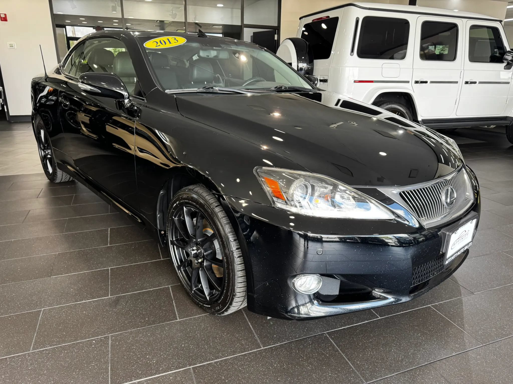 Used 2013 Lexus IS 250C w/ Luxury Pkg RWD image 43