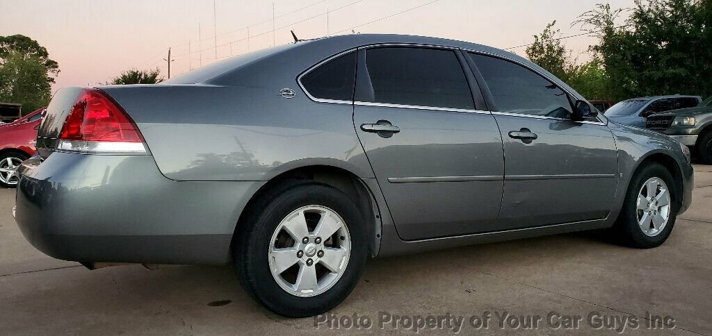 Used 2006 Chevrolet Impala LT image 12