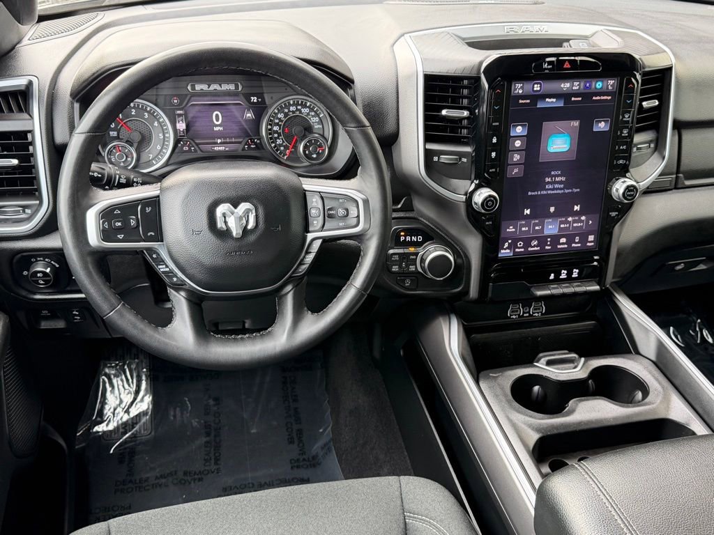 Used 2025 RAM 1500 Big Horn AWD/4WD image 16