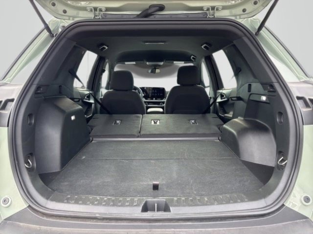 Used 2026 Chevrolet Equinox LT FWD image 36