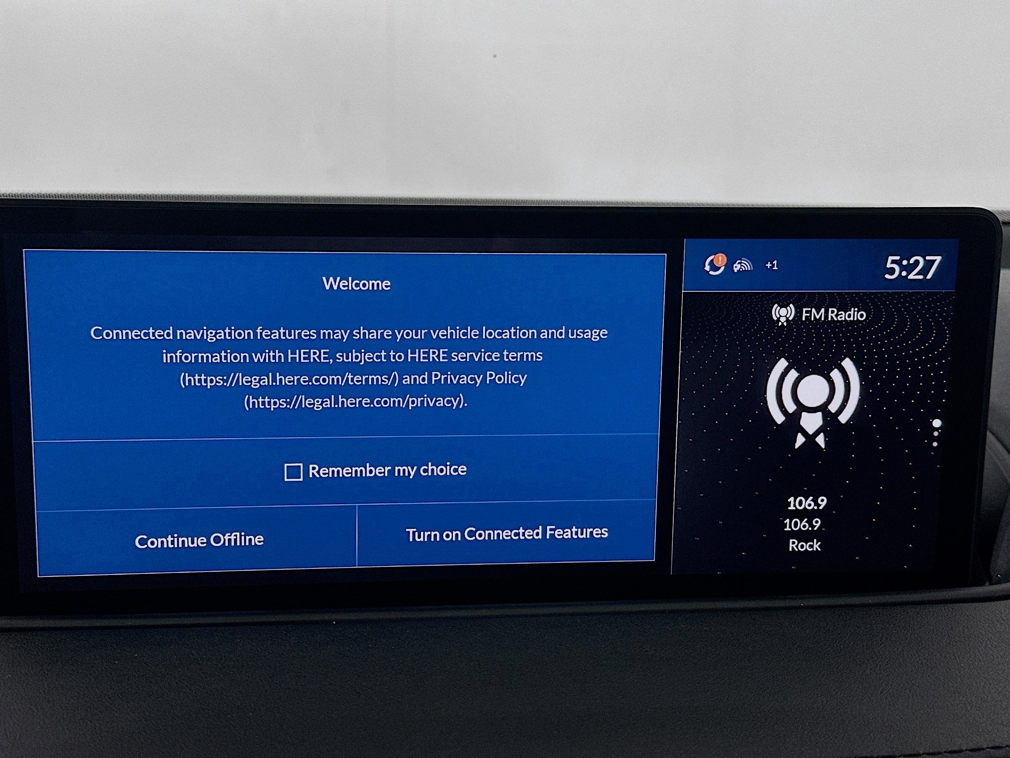 Used 2023 Acura MDX SH-AWD w/ Advance Package image 21