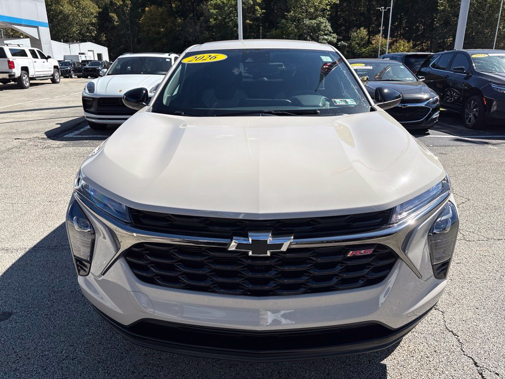 Certified 2026 Chevrolet Trax RS FWD image 9