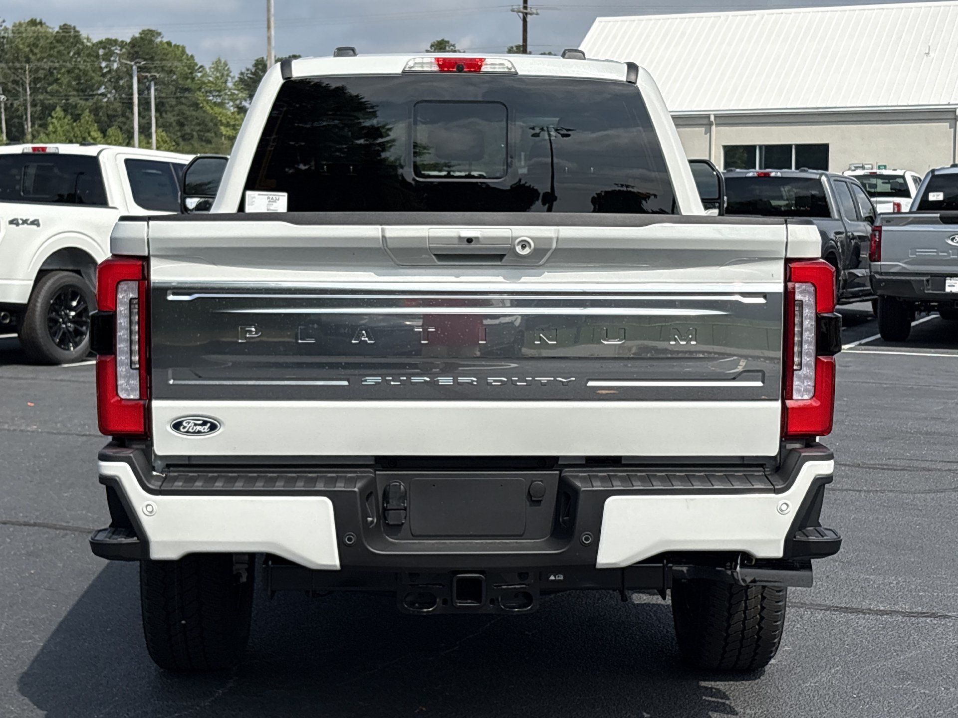 New 2027 Ford F350 Platinum w/ Platinum Plus Package AWD/4WD image 21