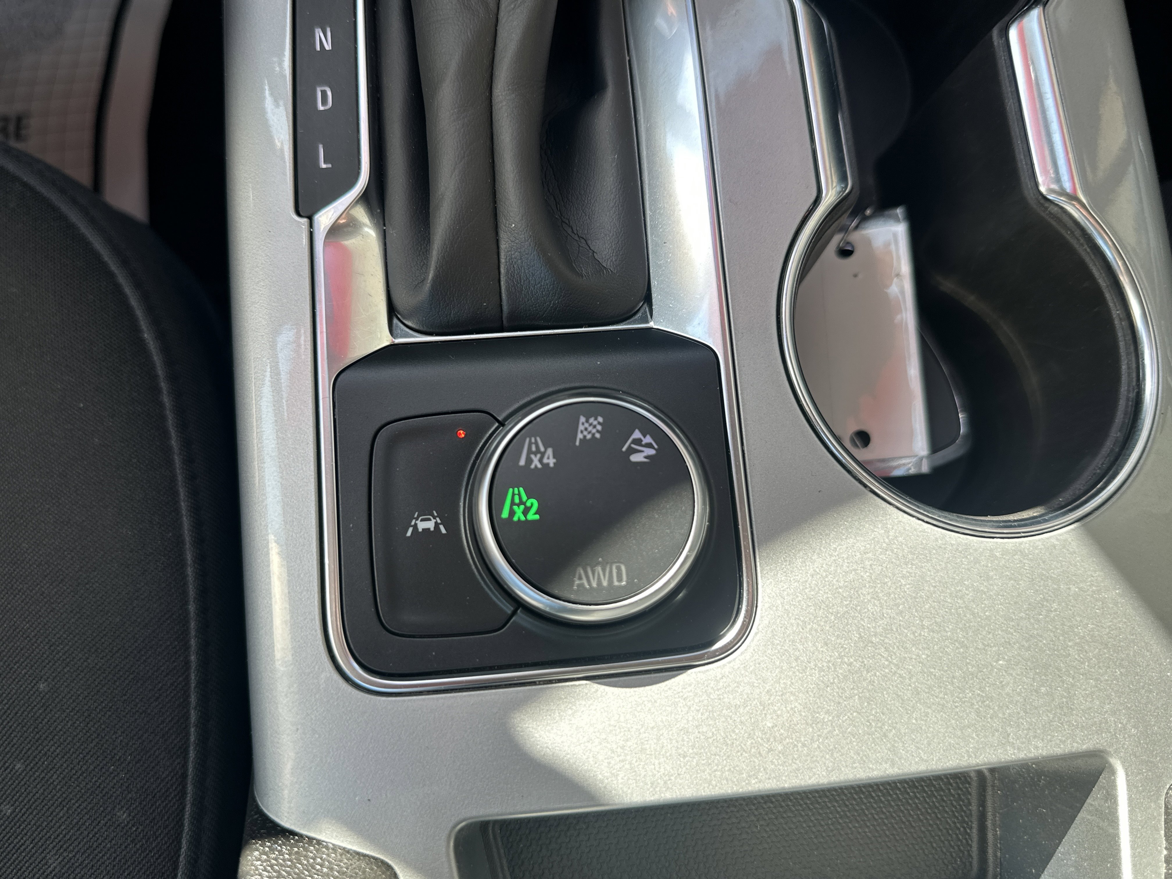 Used 2025 Chevrolet Blazer LT AWD/4WD image 31