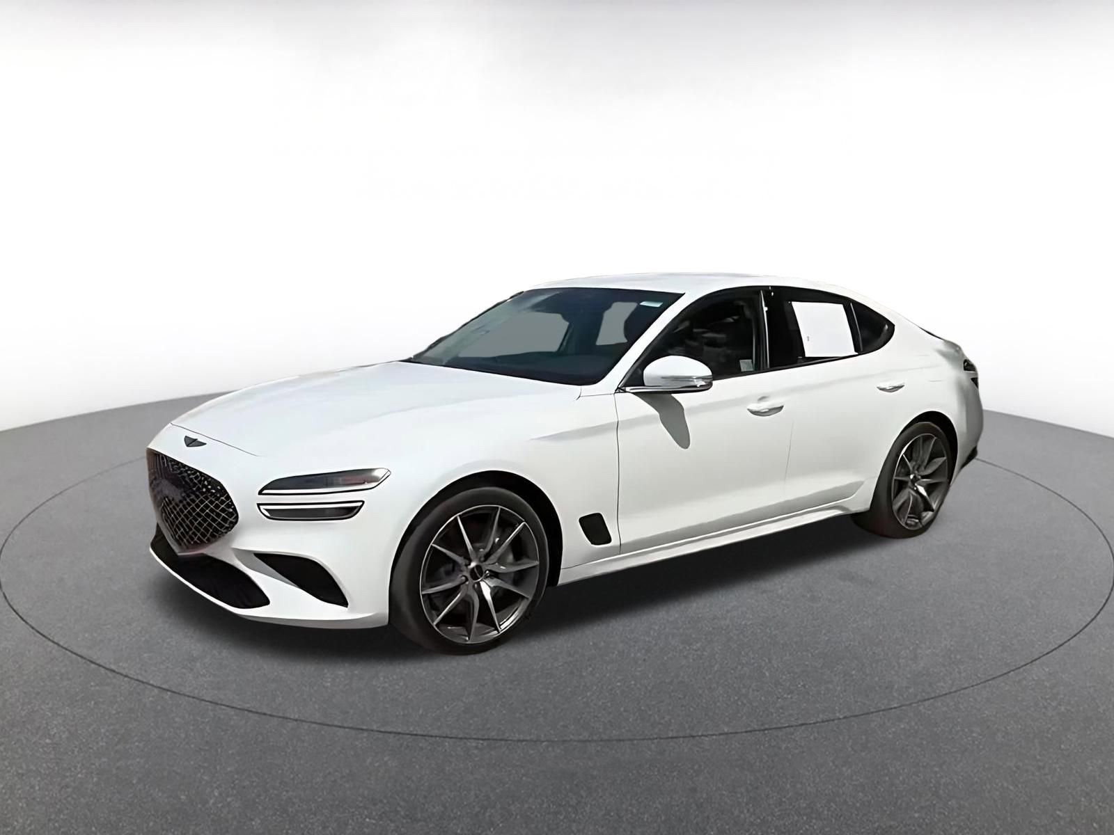 Used 2025 Genesis G70 2.5T AWD/4WD image 8