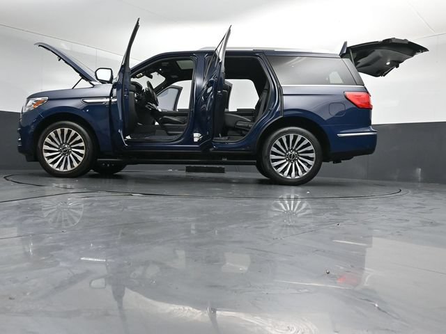 Used 2020 Lincoln Navigator Reserve w/ Luxury Package AWD/4WD image 55