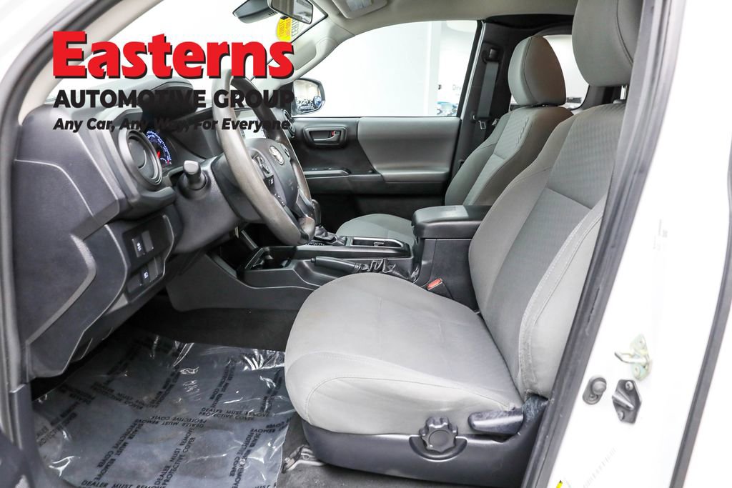 Used 2020 Toyota Tacoma SR image 14